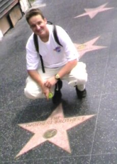 Jumper@the Smotherbrothers Star in Hollywood
