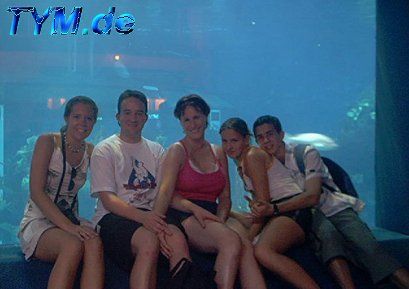 YoYo Crew at the Disney Aquarium