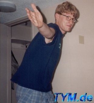 und fhrt ein Freudentnzchen auf!